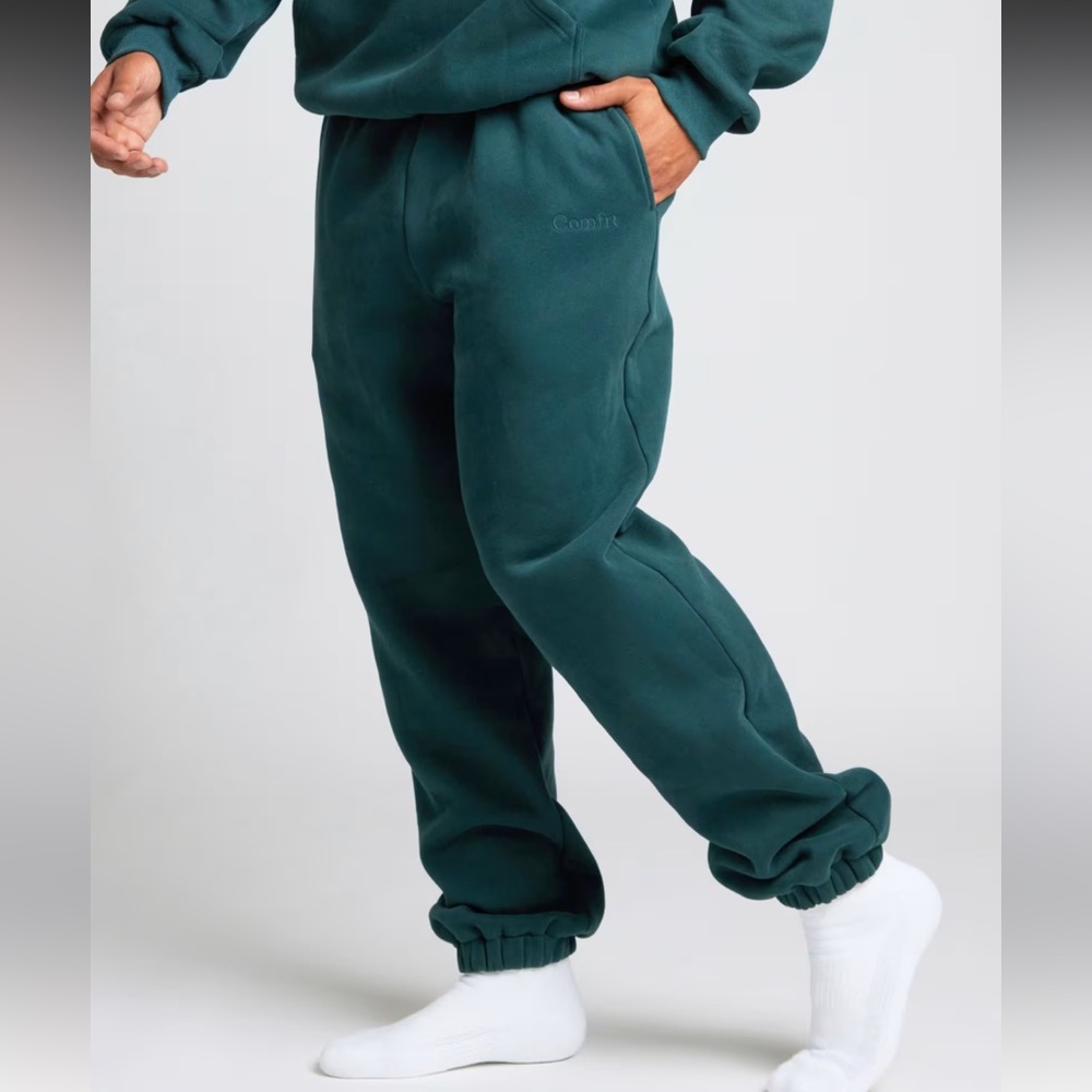 Comfrt Signature Sweatpants